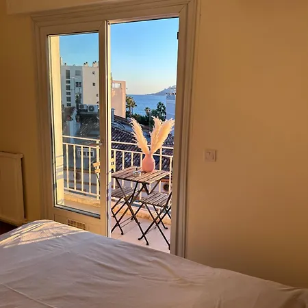 Apartment Renove Au Suquet A *